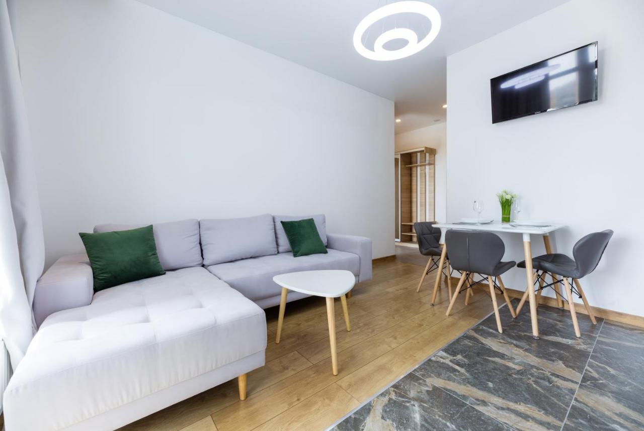 Nyvky Like Home - Nyvky Park - Apt 45 Kiev Exteriör bild